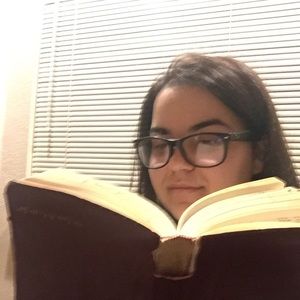 Meet your Posher, Brittney